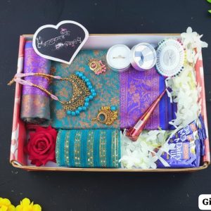 Best latest gift set for wife -কাতান বেনারশী শাড়ি