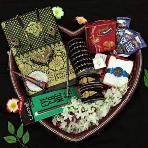 black katan benaroshi saree gift set