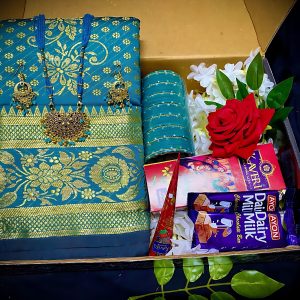 Best Combo Set For gift – কাতান শাড়ি