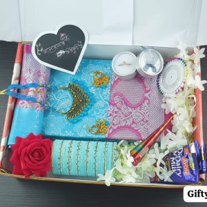 Best gift for wife – কাতান বেনারশী শাড়ি এর কম্বো প্যাকেজ